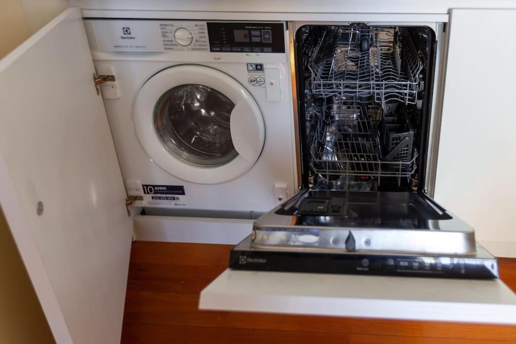 Appartamento Chicco In Zona Elegante Milano Ngoại thất bức ảnh